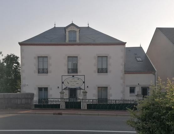 Le gîte entre Loyre et Cannaux Briare pont canal