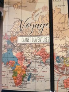 Carnet de voyage classique, vélo ou Vanlife avec le mug assorti La maison du Pont Canal BRIARE